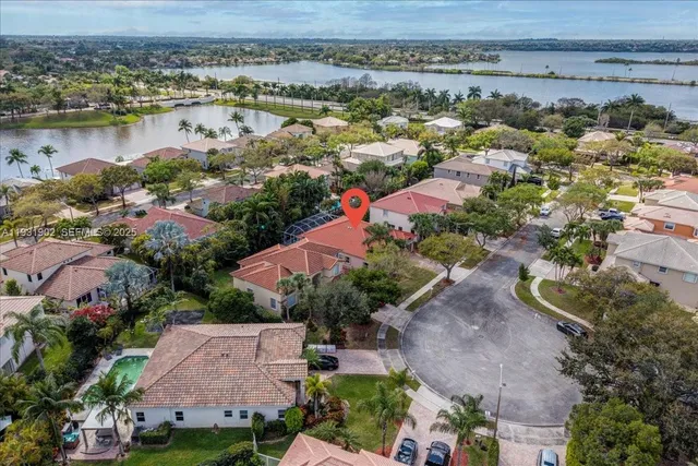 $5,800 | 17062 Northwest 16th Street, Pembroke Pines, FL 33028