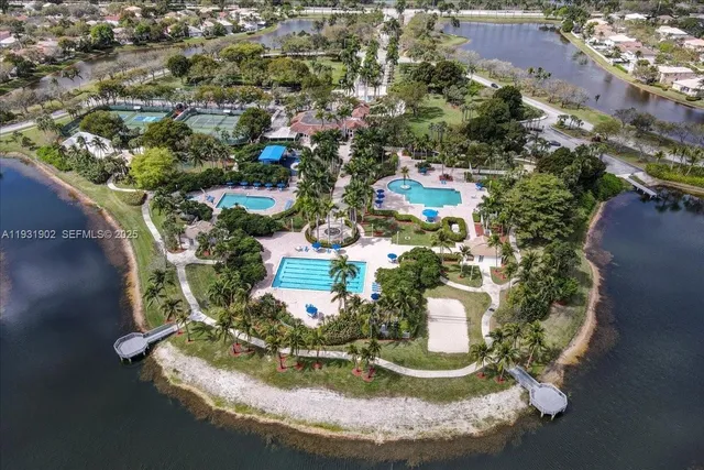 $5,800 | 17062 Northwest 16th Street, Pembroke Pines, FL 33028