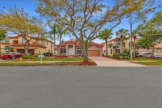 $5,800 | 17062 Northwest 16th Street, Pembroke Pines, FL 33028