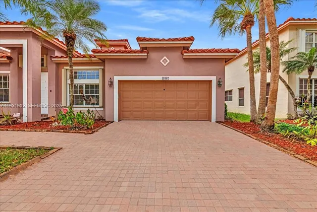 $5,800 | 17062 Northwest 16th Street, Pembroke Pines, FL 33028