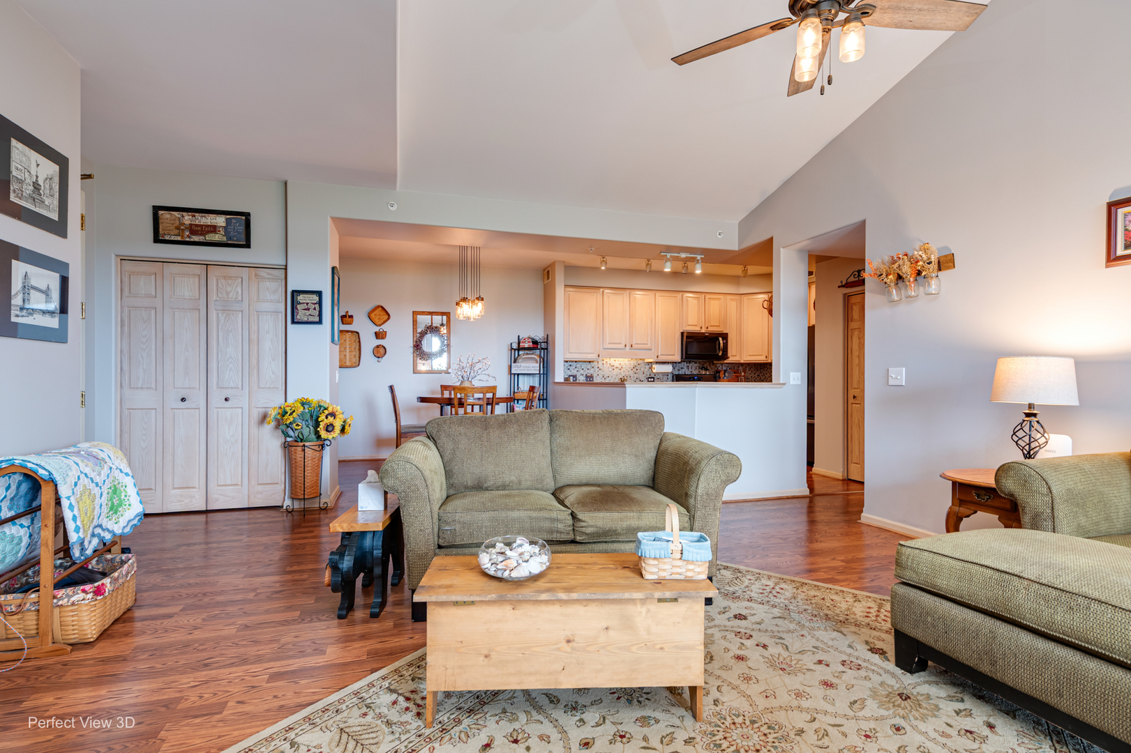 1761 Pavilion Way, Unit 503 Park Ridge, IL 60068 - Photo 6 of 19
