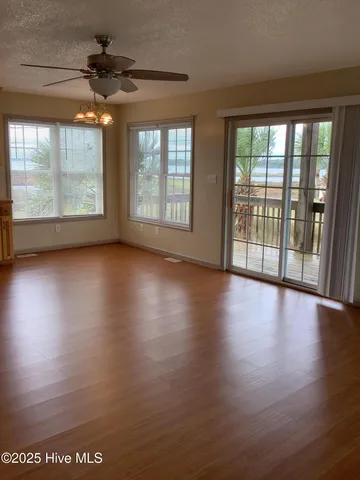 $725,000 | 111 Phil Harris Lane, Unit A & B, North Topsail Beach, NC 28460