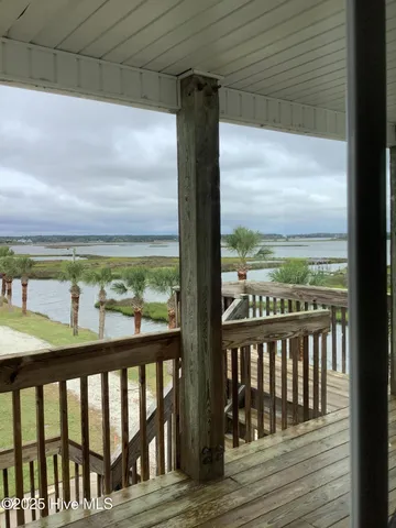 $725,000 | 111 Phil Harris Lane, Unit A & B, North Topsail Beach, NC 28460