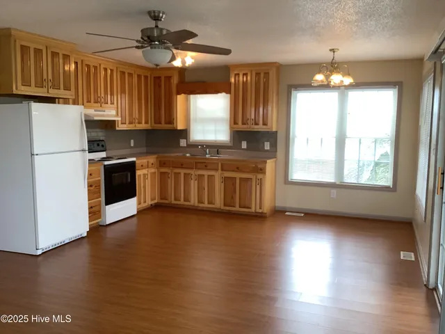 $725,000 | 111 Phil Harris Lane, Unit A & B, North Topsail Beach, NC 28460