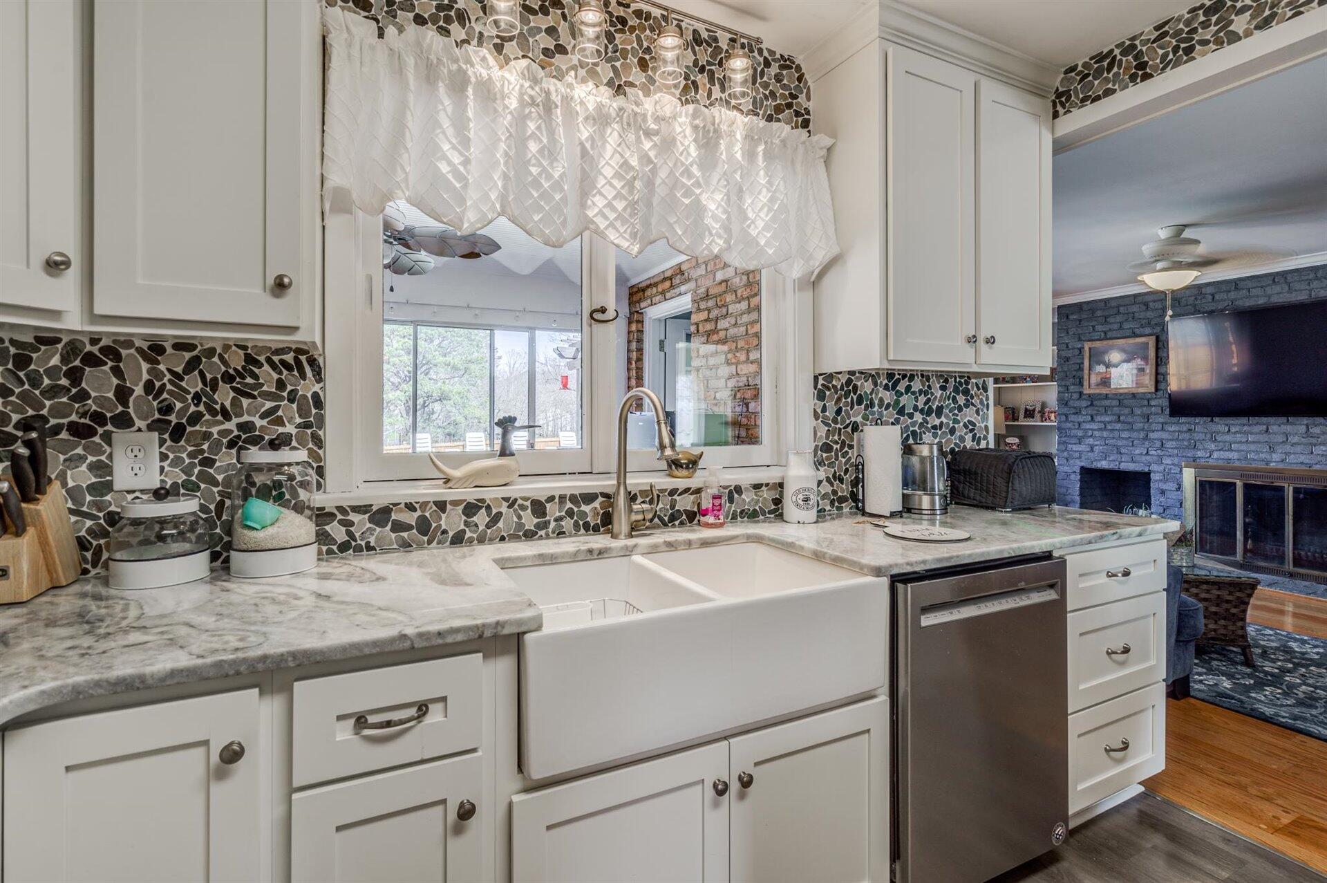 8417 Barrens Road Roanoke, VA 24019 - Photo 16 of 63 16-030920210040
