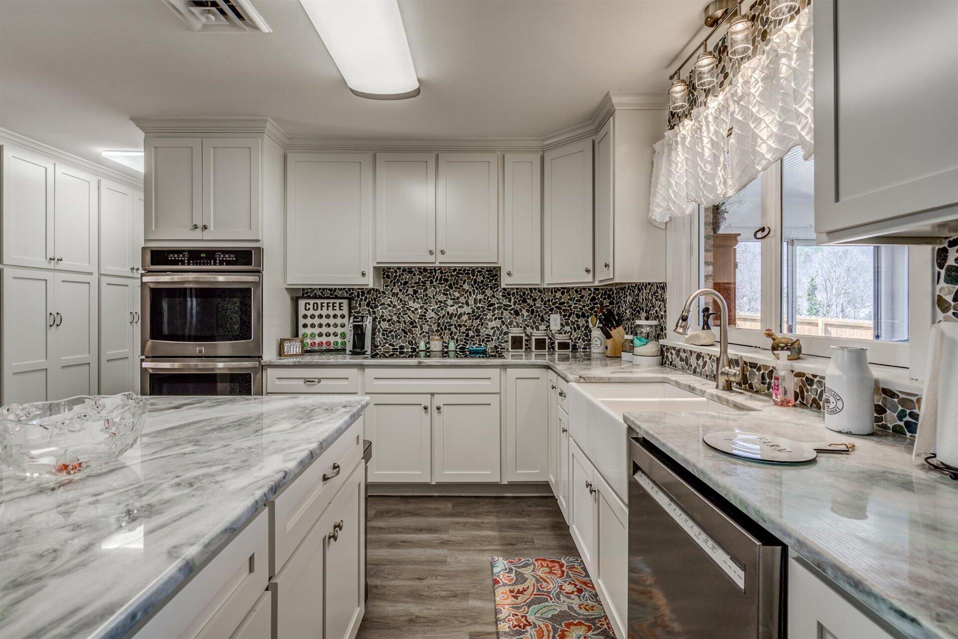 8417 Barrens Road Roanoke, VA 24019 - Photo 17 of 63 17-030920210041