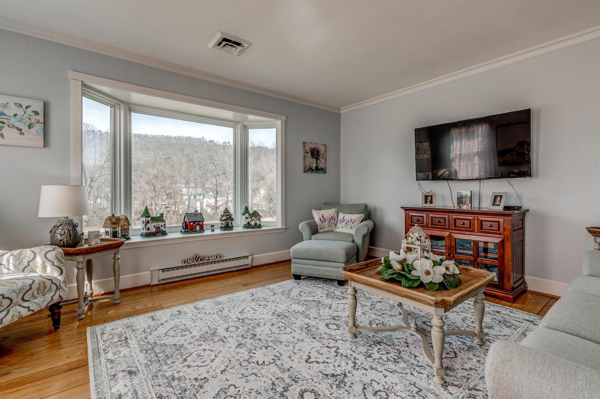 8417 Barrens Road Roanoke, VA 24019 - Photo 8 of 63 08-030920210032