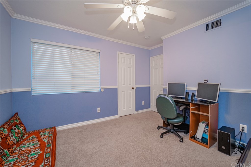 2810 Athens Circle Corona, CA 92882 - Photo 25 of 34 a workspace with a window