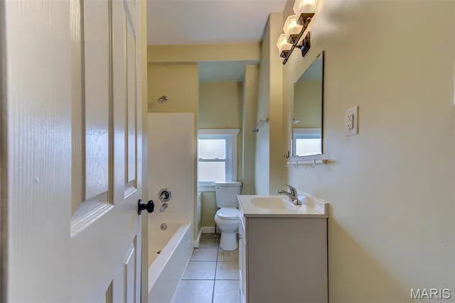 $274,900 | Undisclosed Address, St. Louis, MO 63123