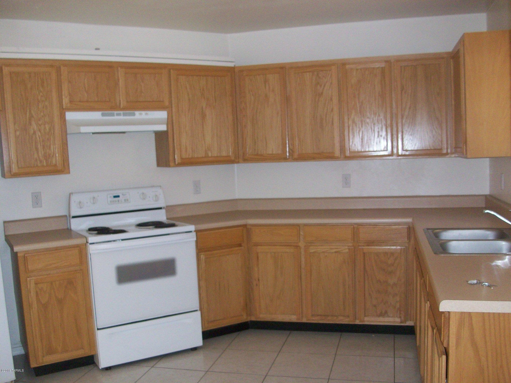 424 Camino Patio Rio Rico, AZ 85648 - Photo 10 of 16