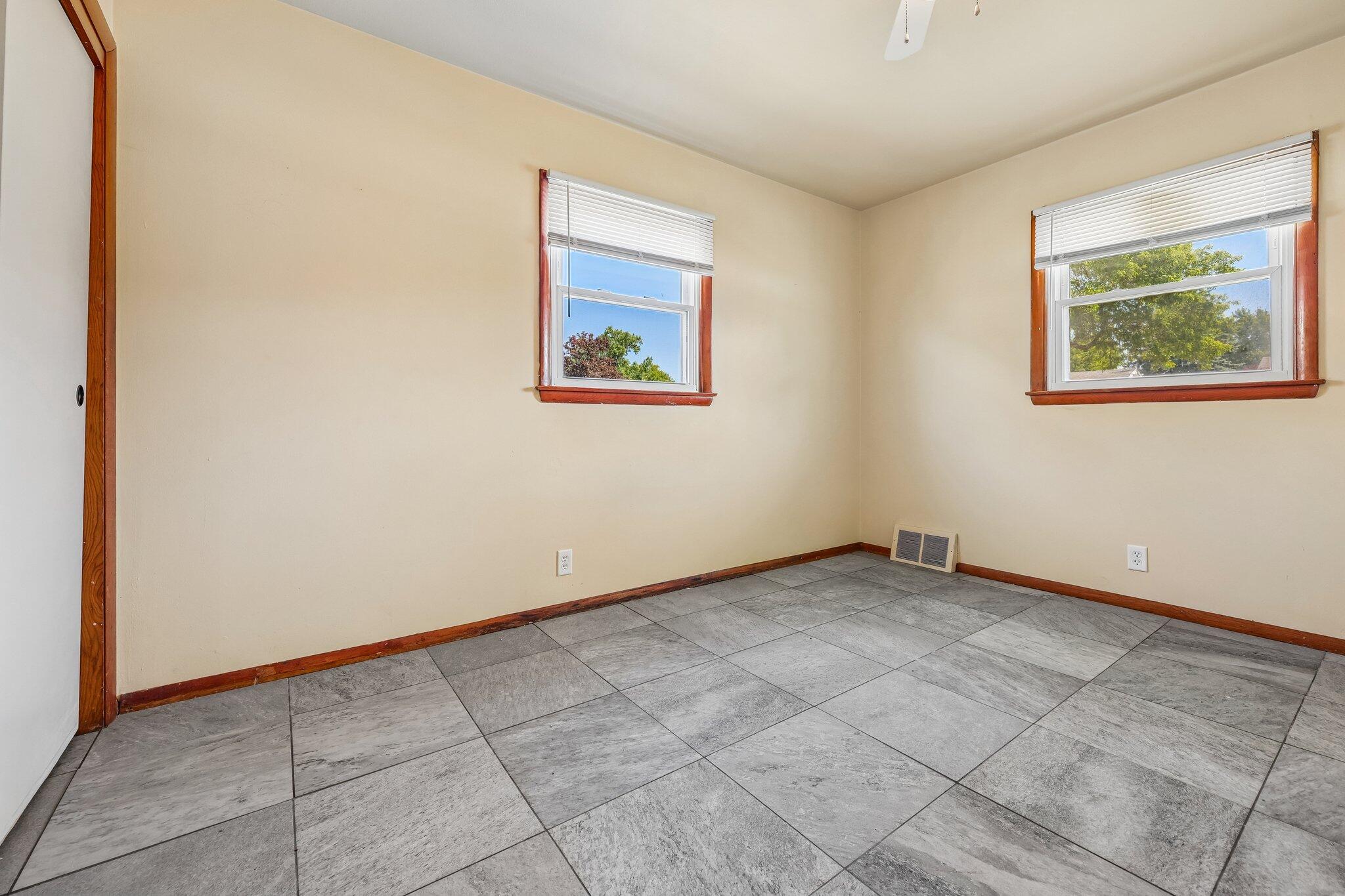 1708 Arcturus Avenue Racine, WI 53404 - Photo 13 of 23 Bedroom 1