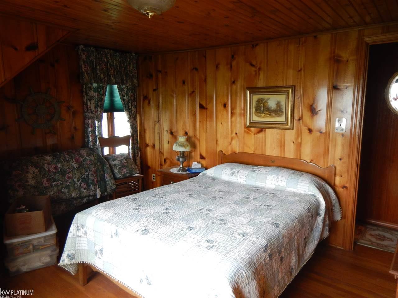 5637 Pointe Tremble Road Algonac, MI 48001 - Photo 25 of 50 31320509-24.JPG