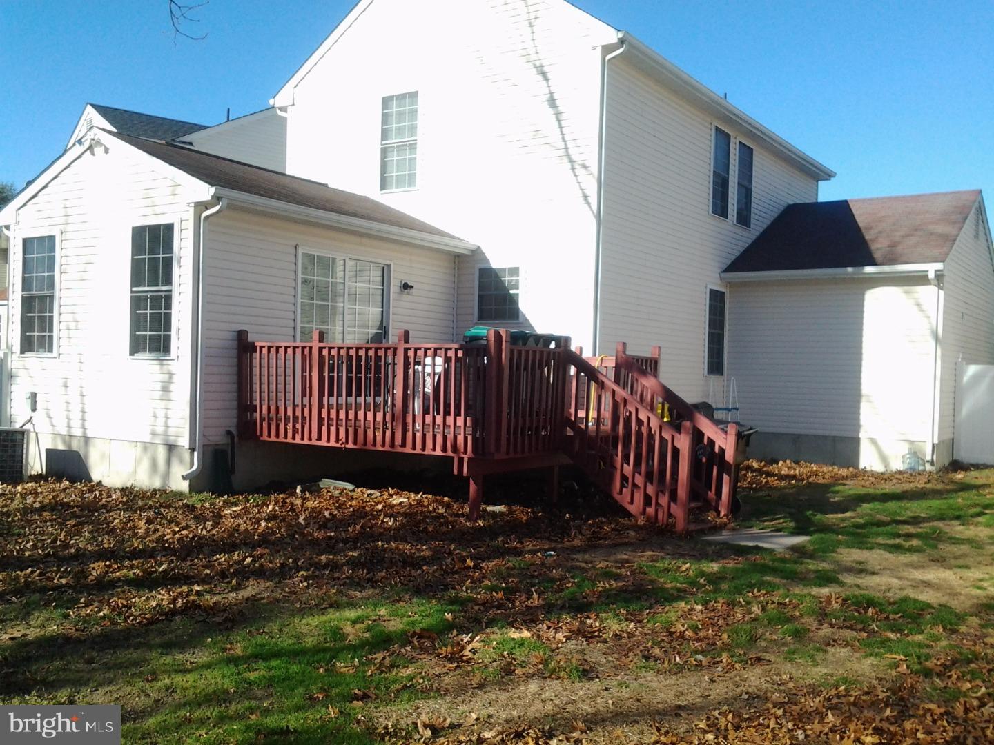 28 Wakefield Road Atco, NJ 08004 - Photo 21 of 23 Deck