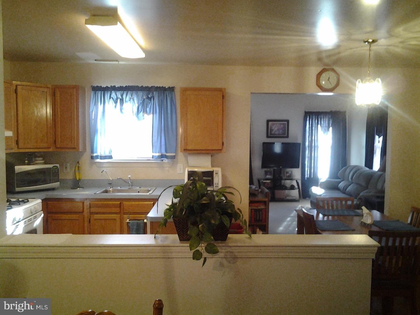 28 Wakefield Road Atco, NJ 08004 - Photo 8 of 23