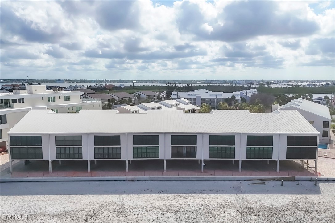 2700 North Beach Road, Unit B205 Englewood, FL 34223 - Photo 38 of 47 a view of a large building