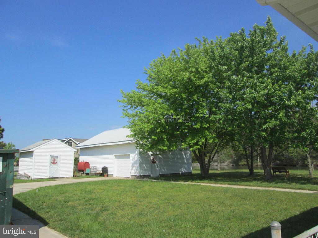 10365 Keyser Point Road Ocean City, MD 21842 - Photo 4 of 27 Gallery Image 4