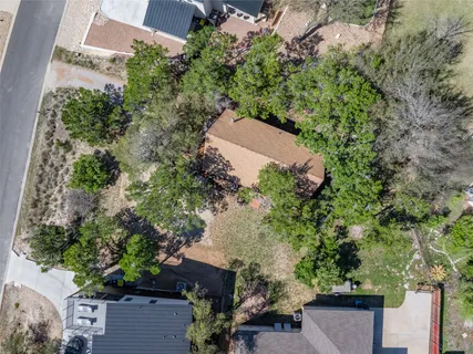 $369,000 | 18418 Lakeland Drive, Lago Vista, TX 78645