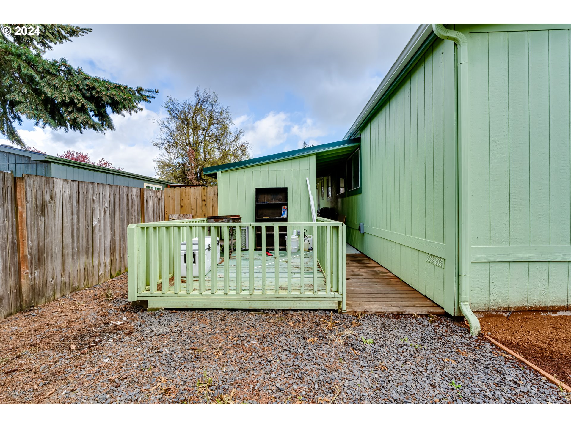 719 Lochaven Avenue Springfield, OR 97477 - Photo 24 of 24 Gallery Image 24
