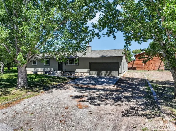 $425,000 | 125 North 755 West, Blackfoot, ID 83221