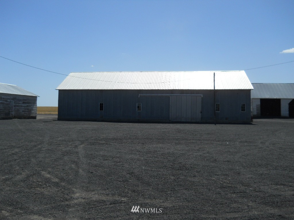 24520 East Weber Road East Ritzville, WA 99169 - Photo 3 of 7