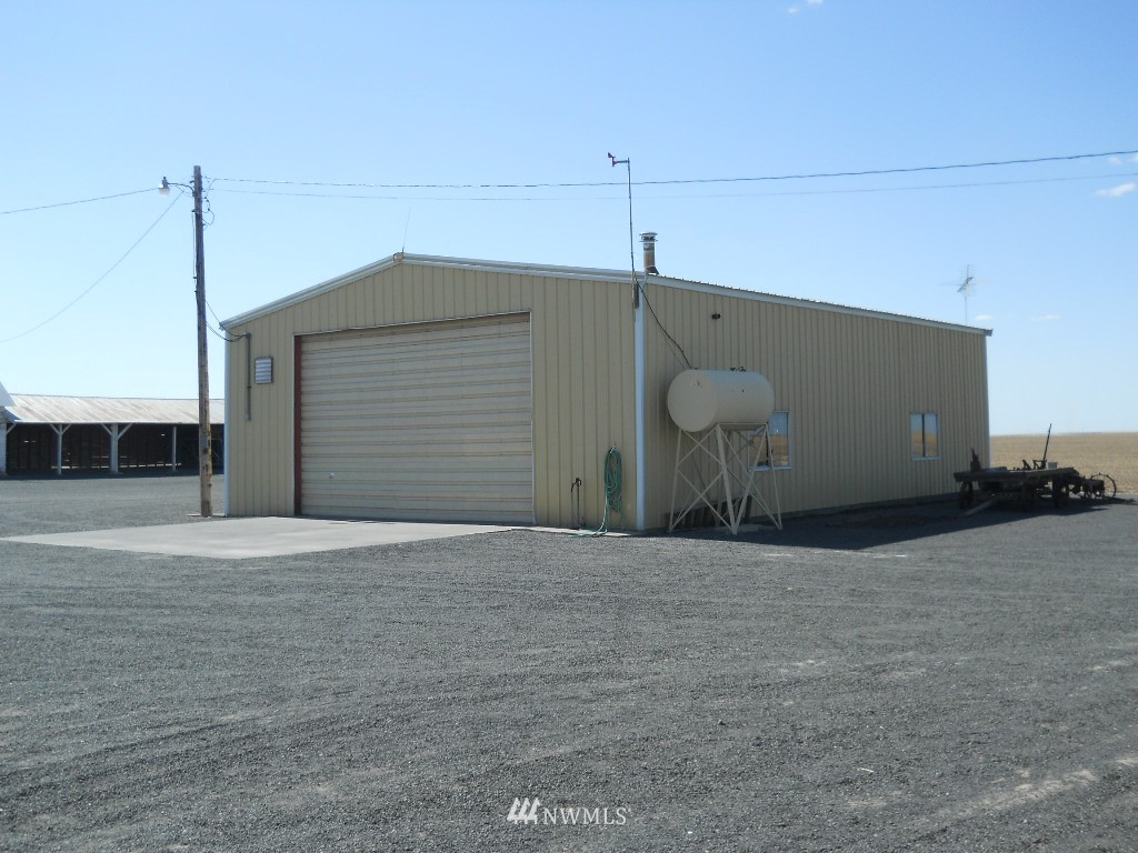 24520 East Weber Road East Ritzville, WA 99169 - Photo 4 of 7