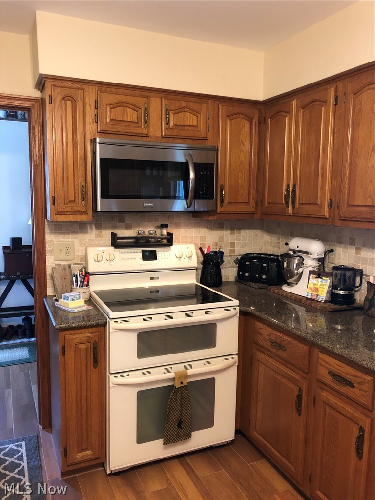 68185 Old Twenty One Road Cambridge, OH 43725 - Photo 6 of 33