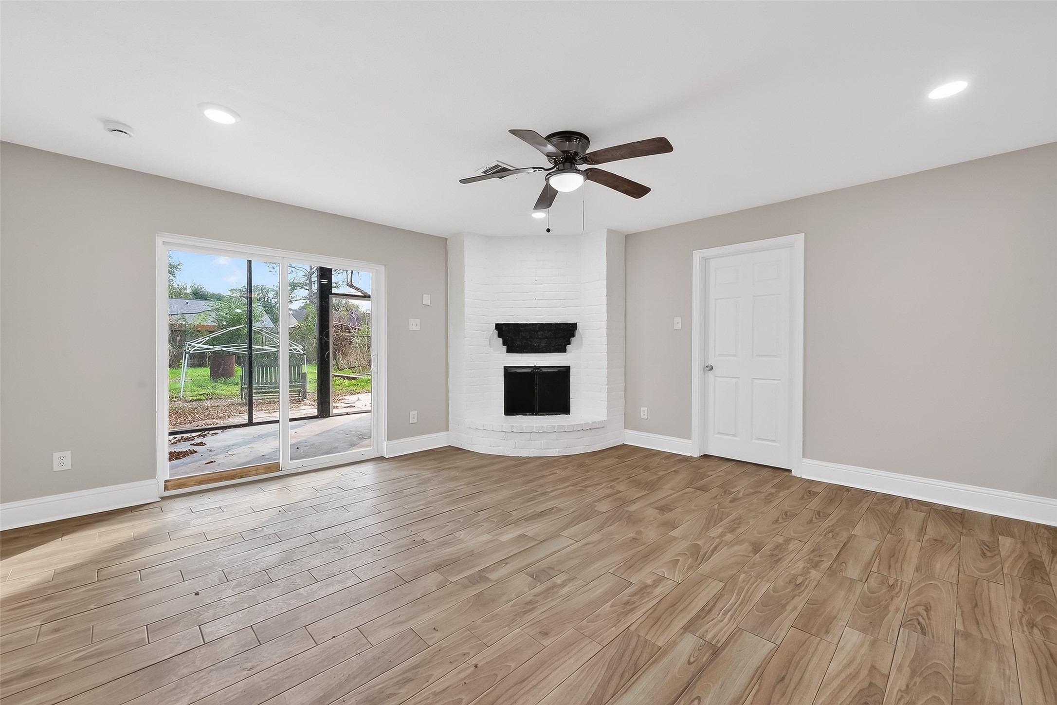 11107 Cedarview Lane Houston, TX 77041 - Photo 26 of 39