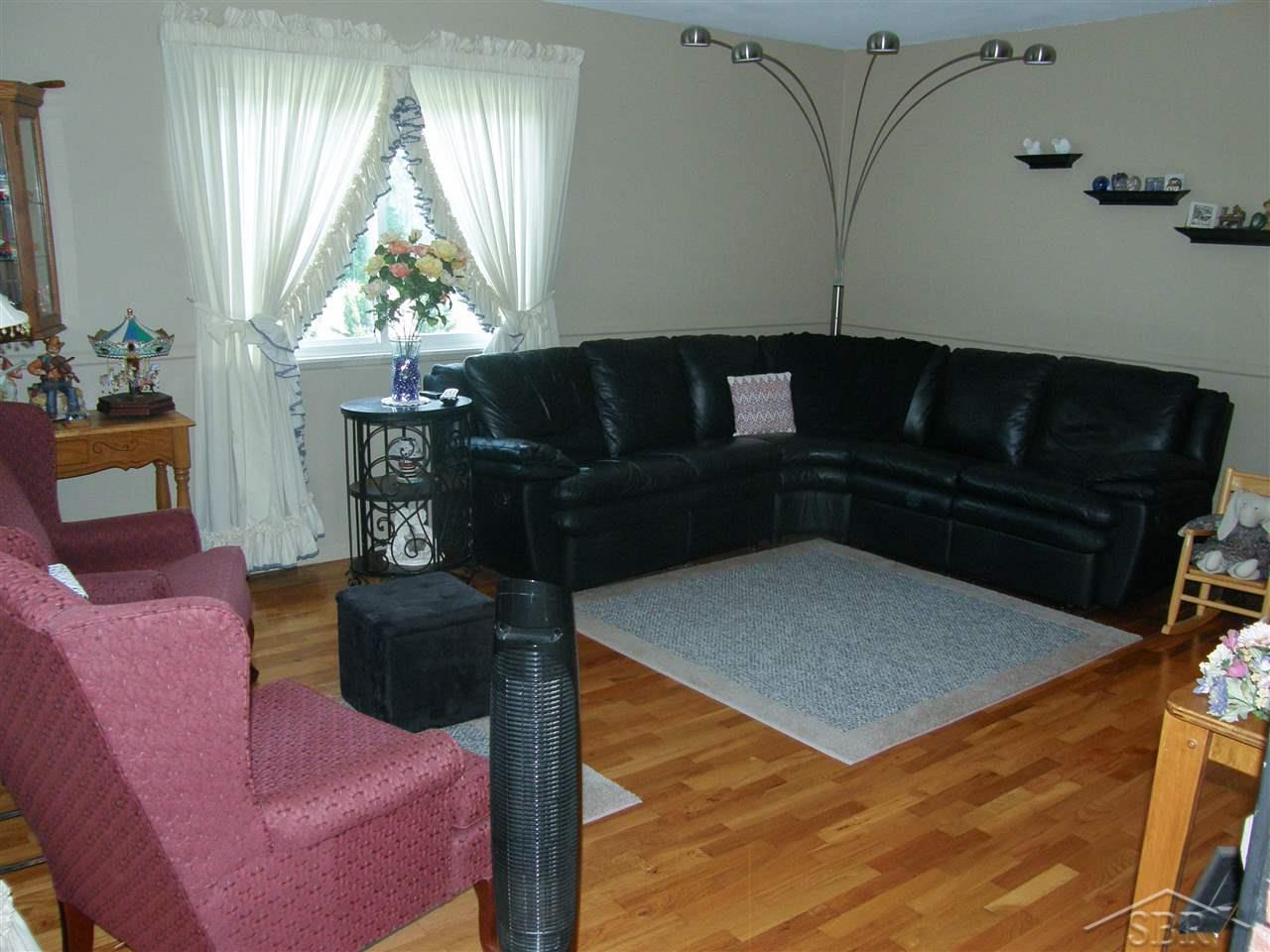 17800 Sharon Road Chesaning, MI 48616 - Photo 8 of 20 31324522-7.JPG