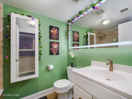 $375,000 | 5359 North Paulina Street, Unit G, Chicago, IL 60640