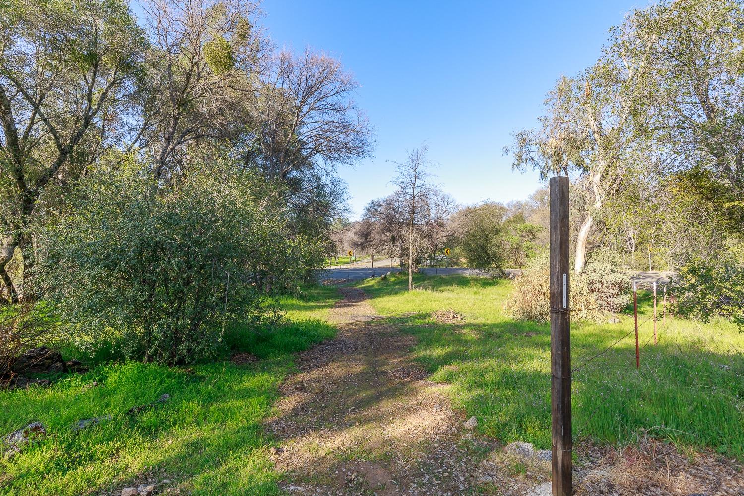 4838 Hirsch Road Mariposa, CA 95338 - Photo 44 of 49 Gallery Image 44