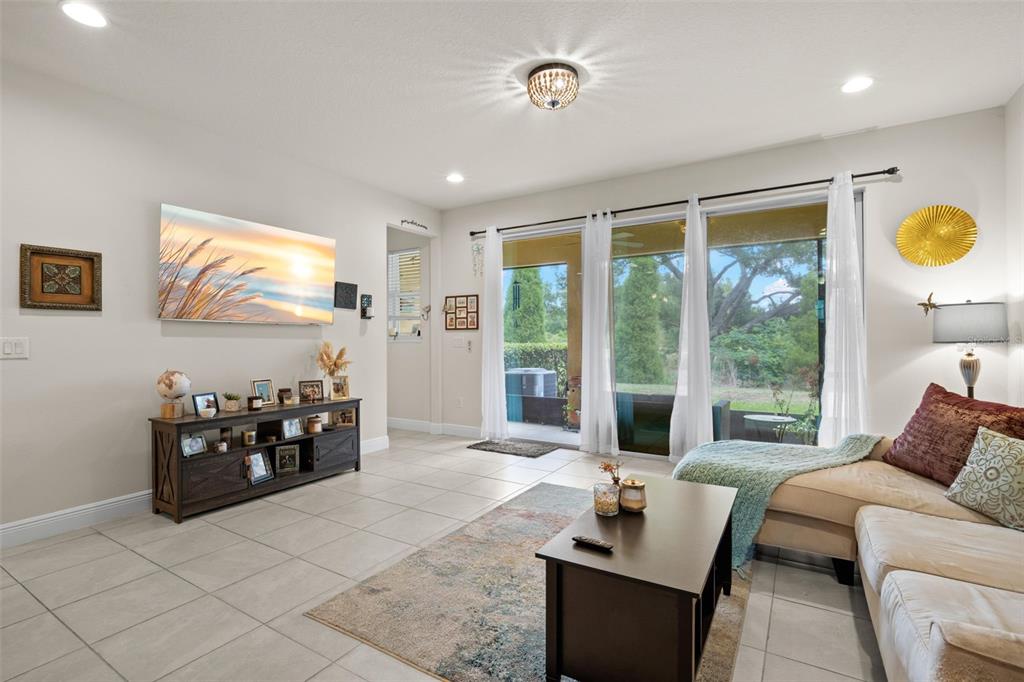 10230 Newel Valley Loop Riverview, FL 33569 - Photo 13 of 49