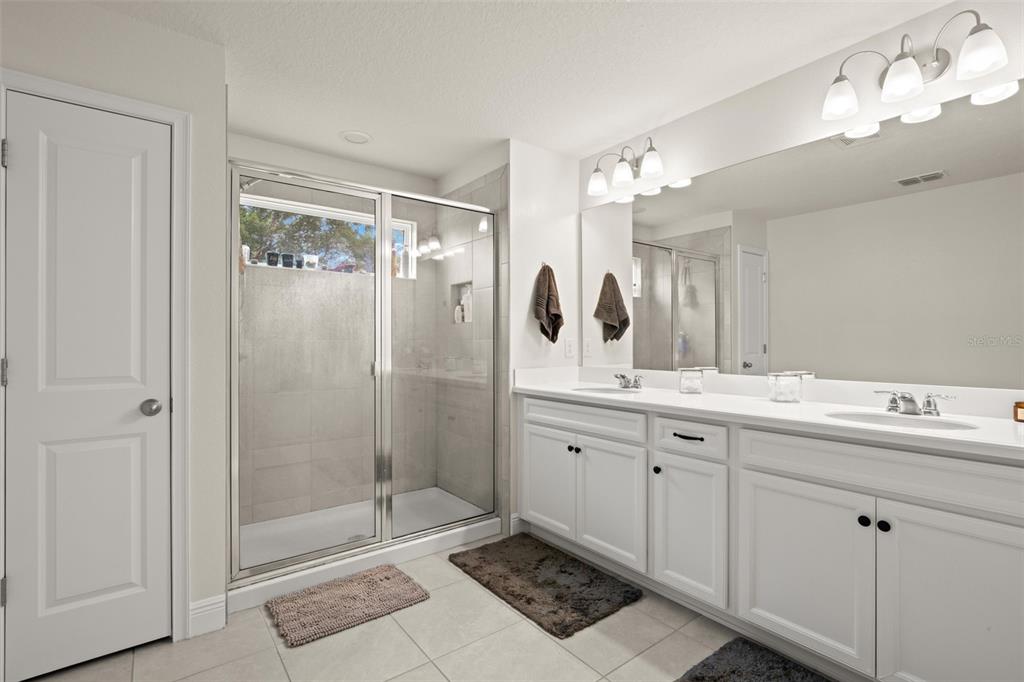 10230 Newel Valley Loop Riverview, FL 33569 - Photo 35 of 49