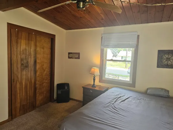 $209,900 | 1008 North 23rd Street, Manitowoc, WI 54220