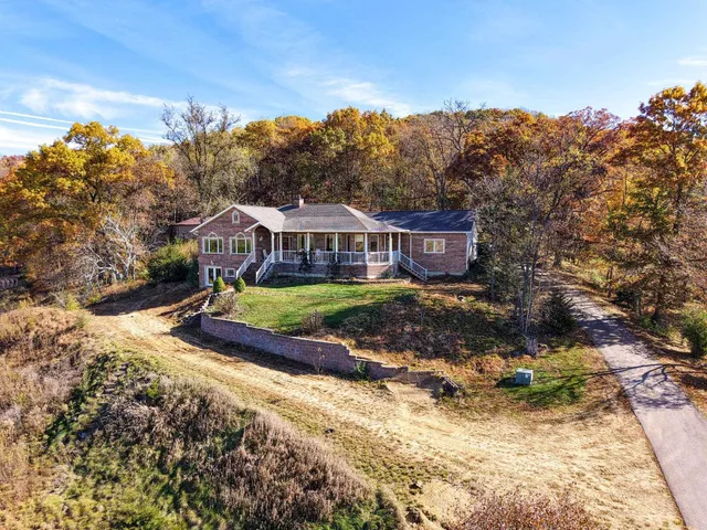 $650,000 | 27419 County Hwy BA, Richland Center, WI 53581