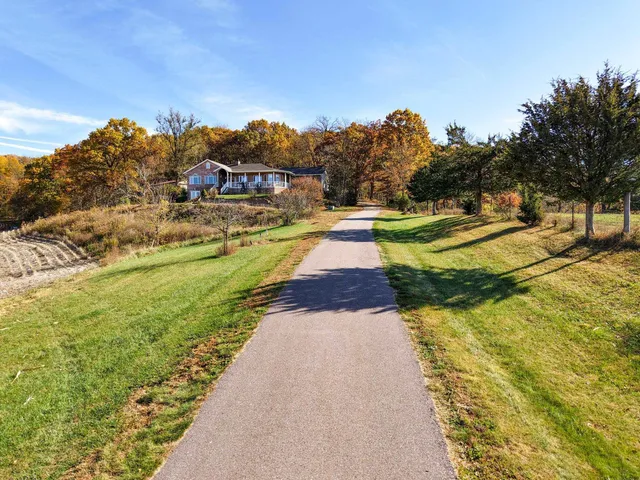 $650,000 | 27419 County Hwy BA, Richland Center, WI 53581