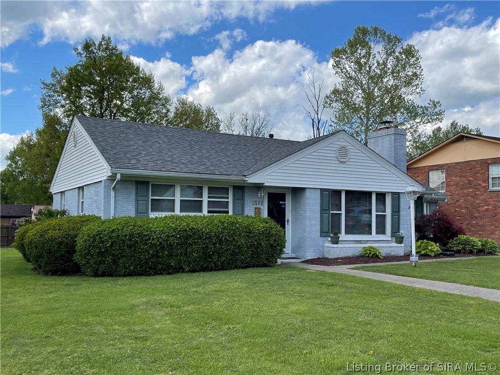2577 East Robin Road New Albany, IN 47150 - Photo 1 of 22 Gallery Image 1