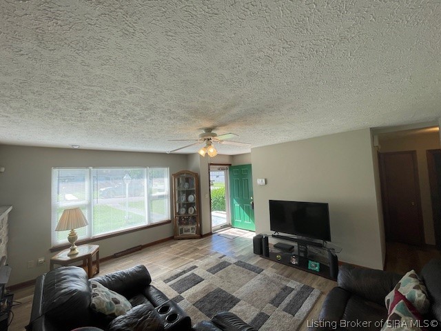 2577 East Robin Road New Albany, IN 47150 - Photo 20 of 22 Gallery Image 20