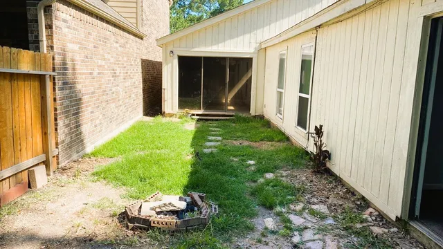 $1,545 | 11231 Glenforest Drive, Montgomery, TX 77356