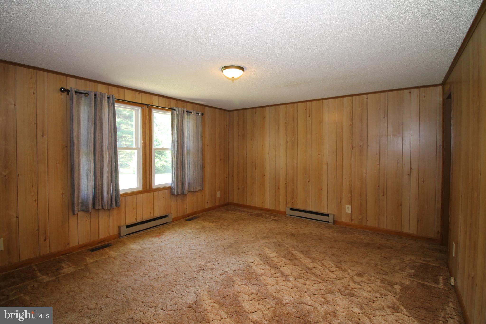 15407 Waterloo Road Amissville, VA 20106 - Photo 12 of 28 Master Bedroom
