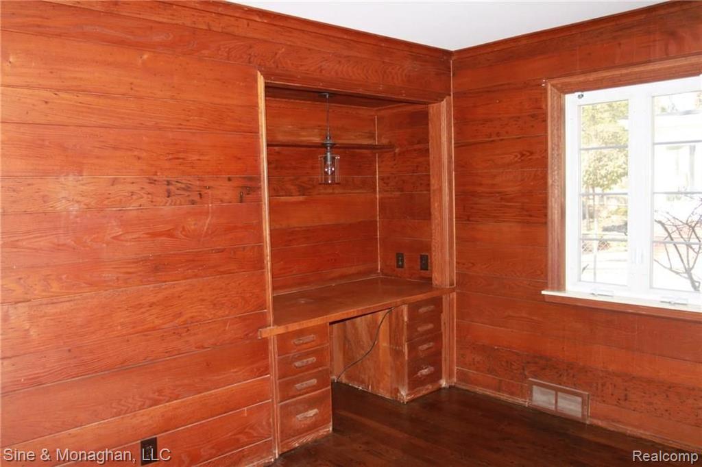 65 Moross Road Grosse Pointe Farms, MI 48236 - Photo 13 of 35
