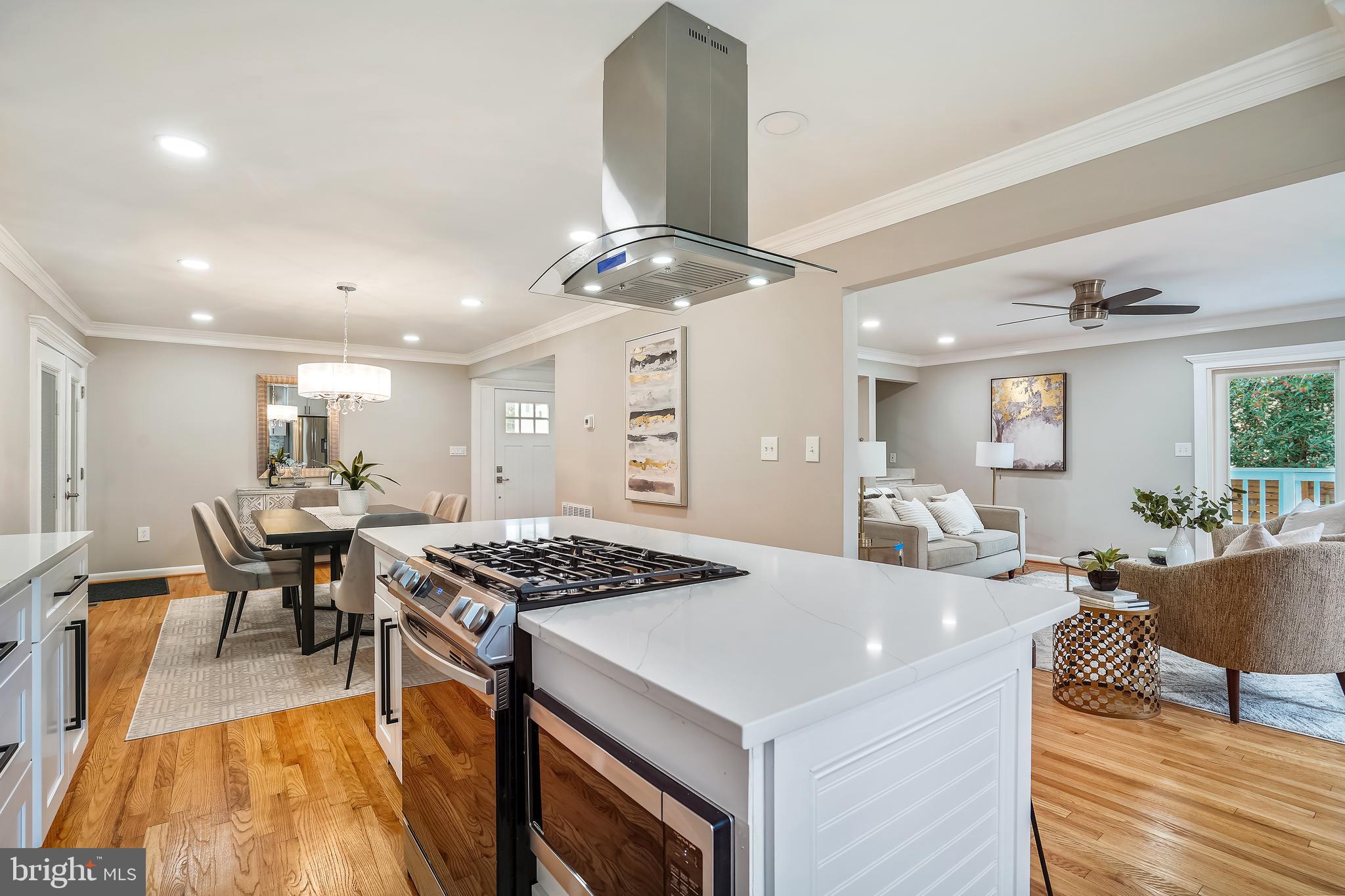 1255 Beverly Road McLean, VA 22101 - Photo 4 of 37 Kitchen