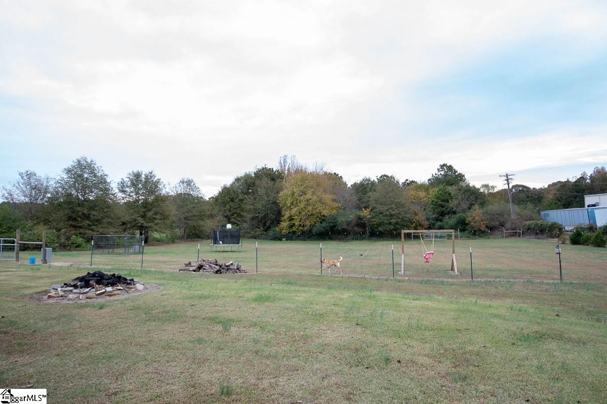 200 Hunts Bridge Road Fountain Inn, SC 29644 - Photo 3 of 14