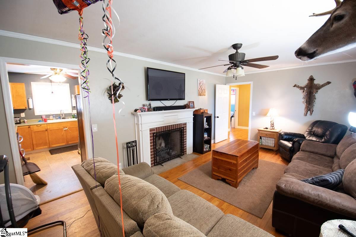 200 Hunts Bridge Road Fountain Inn, SC 29644 - Photo 6 of 14