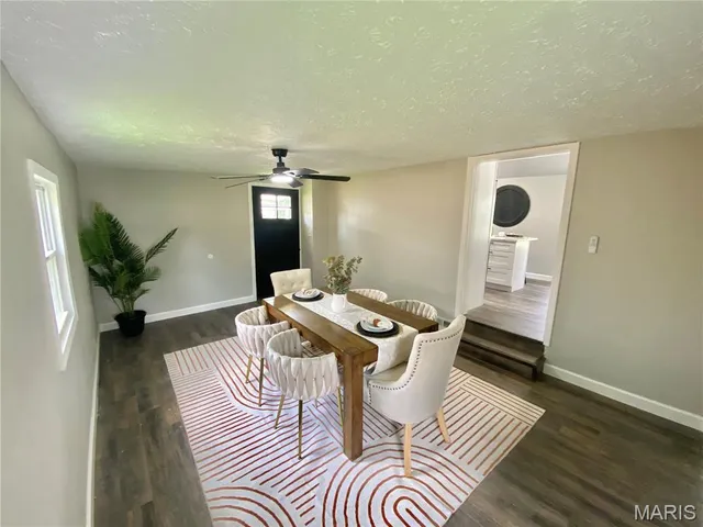 $210,000 | 841 North Franklin Street, Staunton, IL 62088