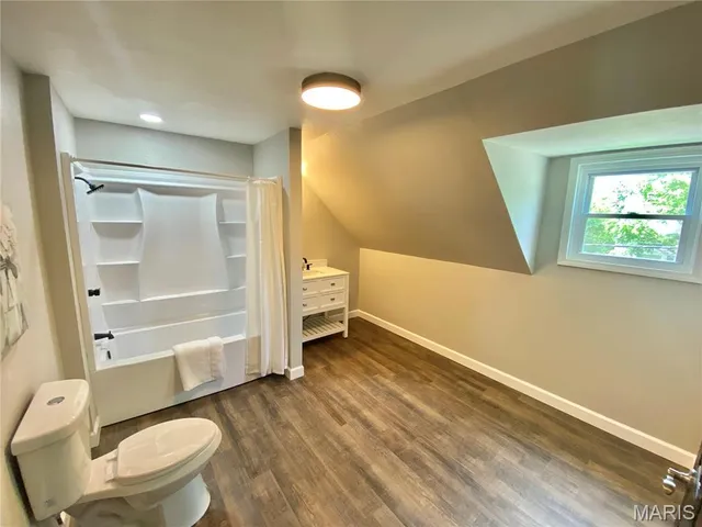 $210,000 | 841 North Franklin Street, Staunton, IL 62088