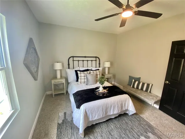 $210,000 | 841 North Franklin Street, Staunton, IL 62088