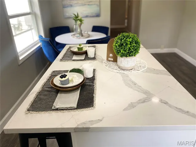 $210,000 | 841 North Franklin Street, Staunton, IL 62088