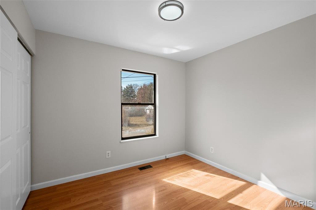 9311 Kenneth Place St. Louis, MO 63132 - Photo 12 of 27