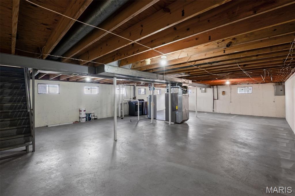 9311 Kenneth Place St. Louis, MO 63132 - Photo 18 of 27