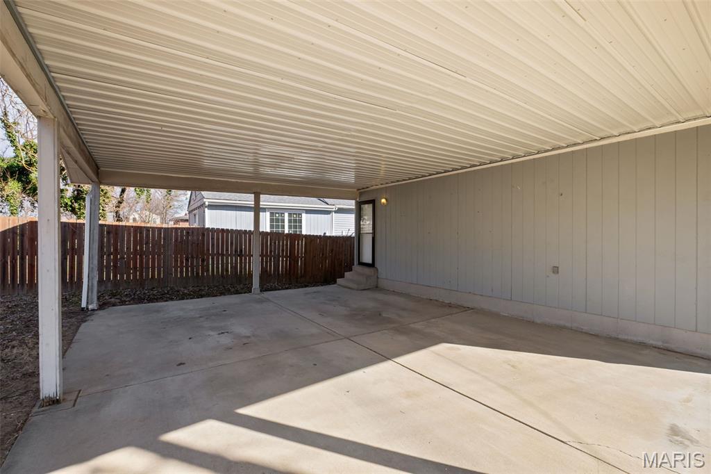 9311 Kenneth Place St. Louis, MO 63132 - Photo 22 of 27